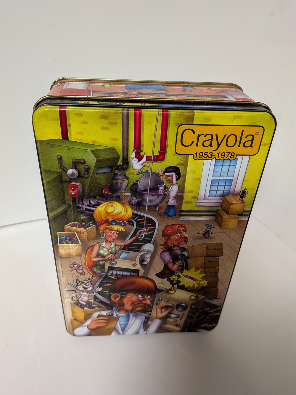 Crayola Collectible Tin And Crayons - 1953-1978